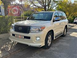 تۆیۆتا لاند کروزەر